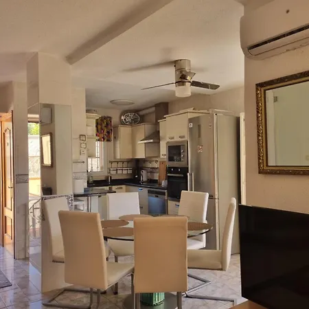 Cozy, Comfotable Fuengirola