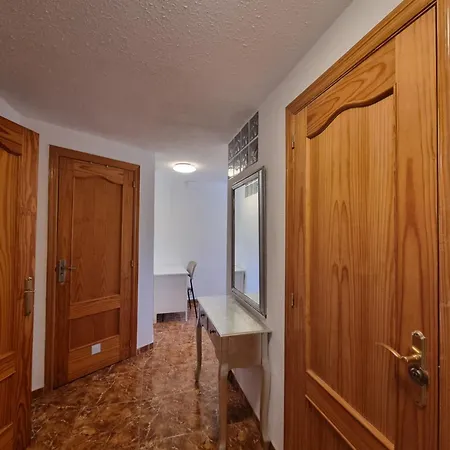 Cozy, Comfotable Albergue Fuengirola